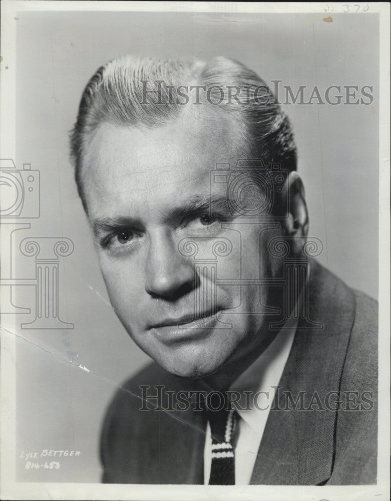 1955 Press Photo Actor Lyle Bettger - Historic Images