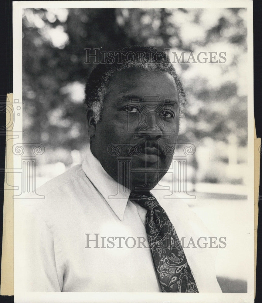 Press Photo Alvin Thomspon, Cambridge Asst. To City, Manager Community Relations - Historic Images