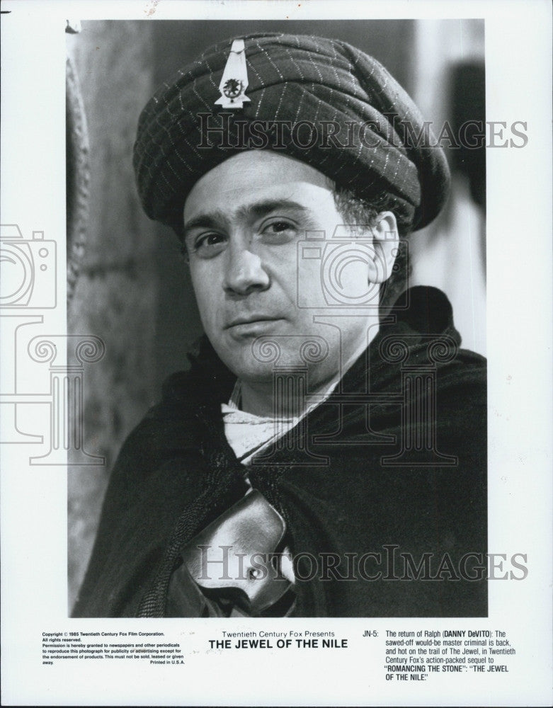 1985 Press Photo Danny Devito stars in the movie &quot;The Jewel of The Nile&quot; - Historic Images