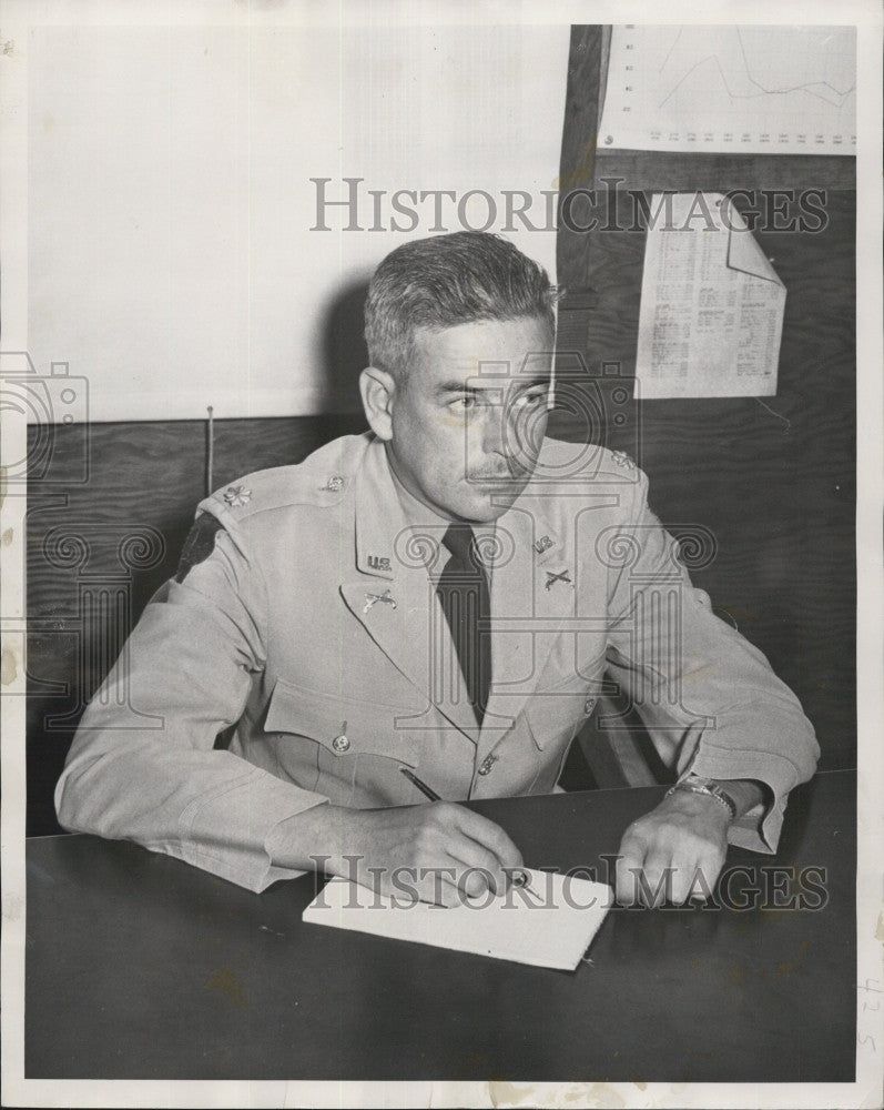 Press Photo Major Edward T Devlin, Fort Ord - Historic Images