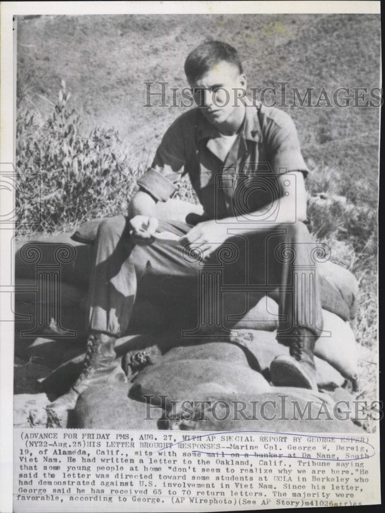 1965 Press Photo Marine Cpl George Dereig In Vietnam - Historic Images