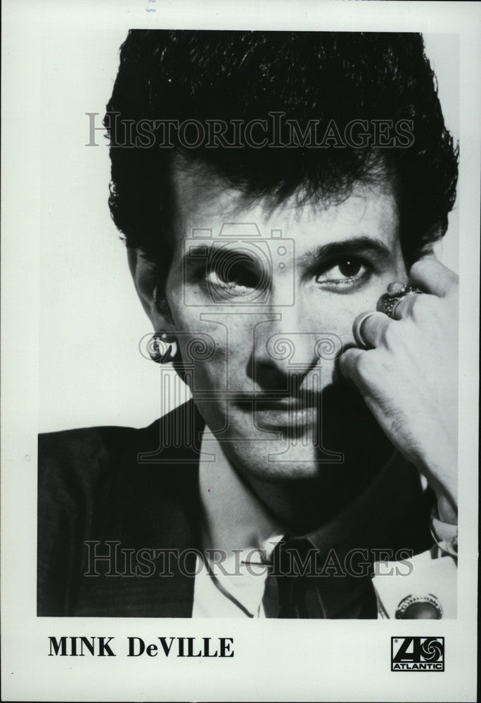 Press Photo  American singer &amp; songwriter Willy DeVille of band, Mink DeVille - Historic Images