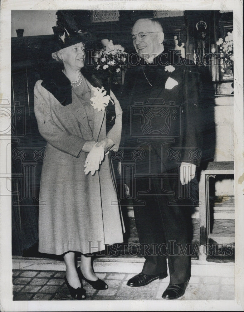 1947 Press Photo The Rt Rev Frederick G Budlong &amp; bride ex HE Kelly - Historic Images