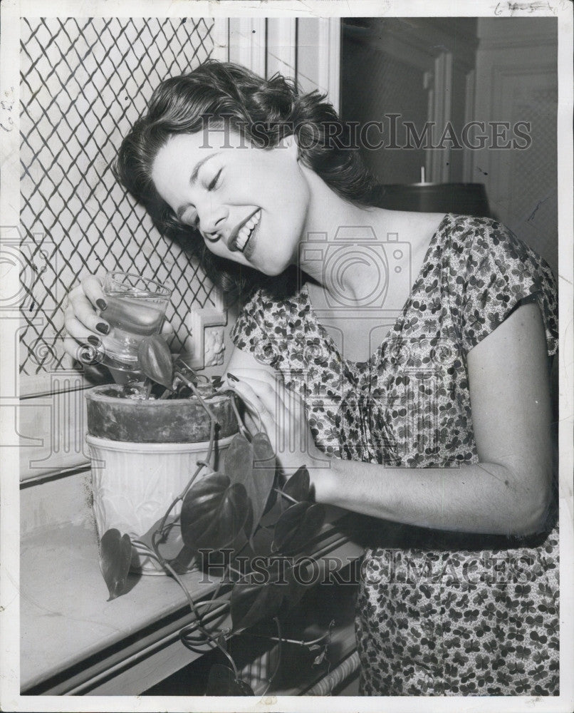 1957 Press Photo  TV Actress, Andrea Bruce - Historic Images