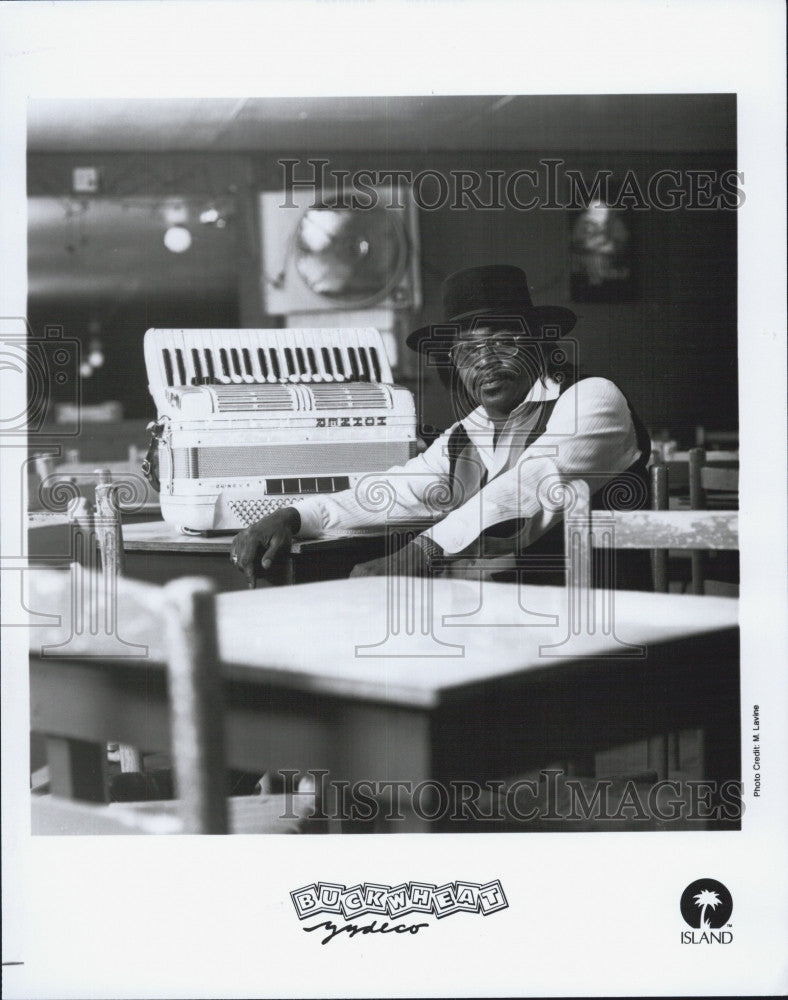 Press Photo Musician Buckwheat Zydeco Island - Historic Images