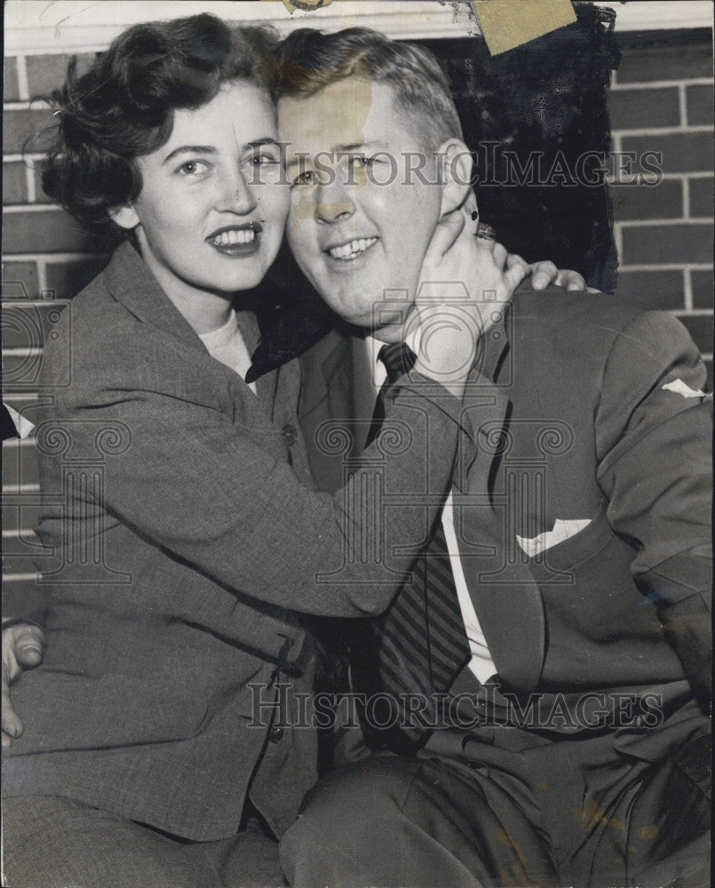 1952 Press Photo Lawrence&#39;s new Mayor John J. Buckley and his wife - Historic Images