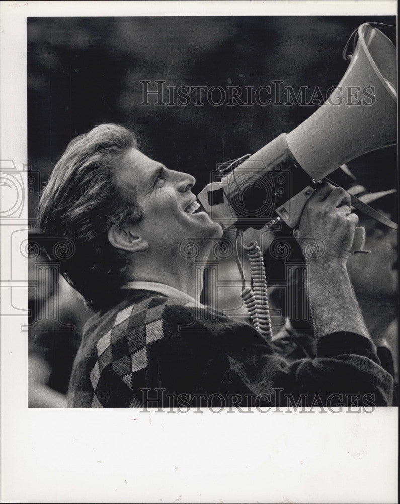 1992 Press Photo Ted Danson as Sam Malone in &quot;Cheers&quot; - Historic Images