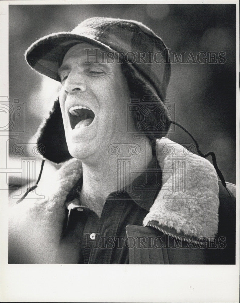 1991 Press Photo Ted Danson Filming &quot;Cheers&quot; - Historic Images