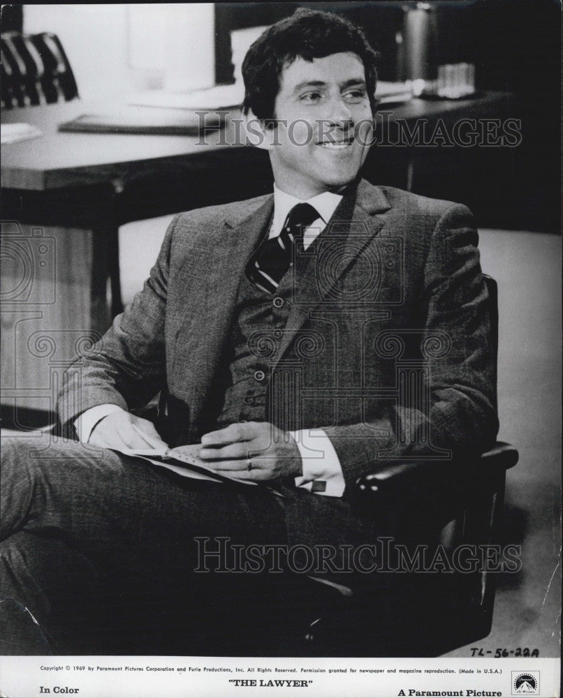 1970 Press Photo Barry Newman Starring In the Lawyer-Paramount Pictures COPY - Historic Images