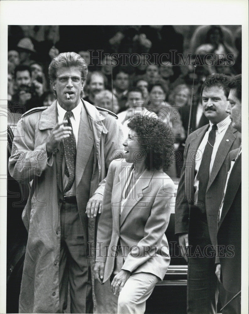Press Photo Actor Danson and Pearlman arrive at State House - Historic Images