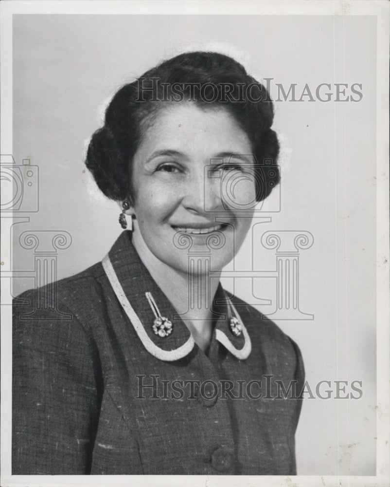 1954 Press Photo Mrs Moses Brudno Chairman Of Ladies Pharmaceutical Committee - Historic Images