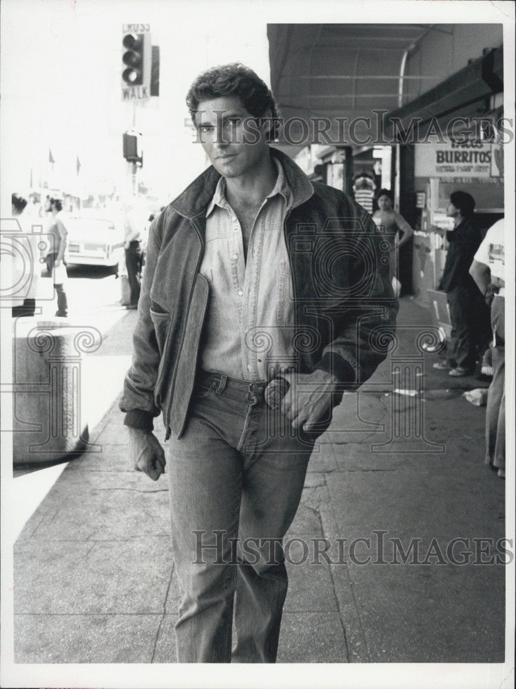 1986 Press Photo  Actor Michael Nouri  in &quot;Downtown&quot; - Historic Images