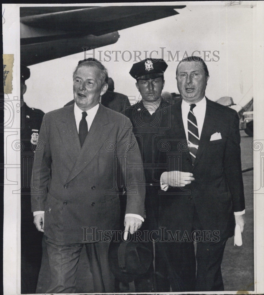 1958 Press Photo Selwyn Lloyd And Jehan De Noue - Historic Images