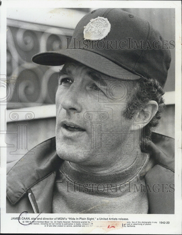 1980 Press Photo Actor James Caan  &quot;Hide In Plain Sight&quot; - Historic Images