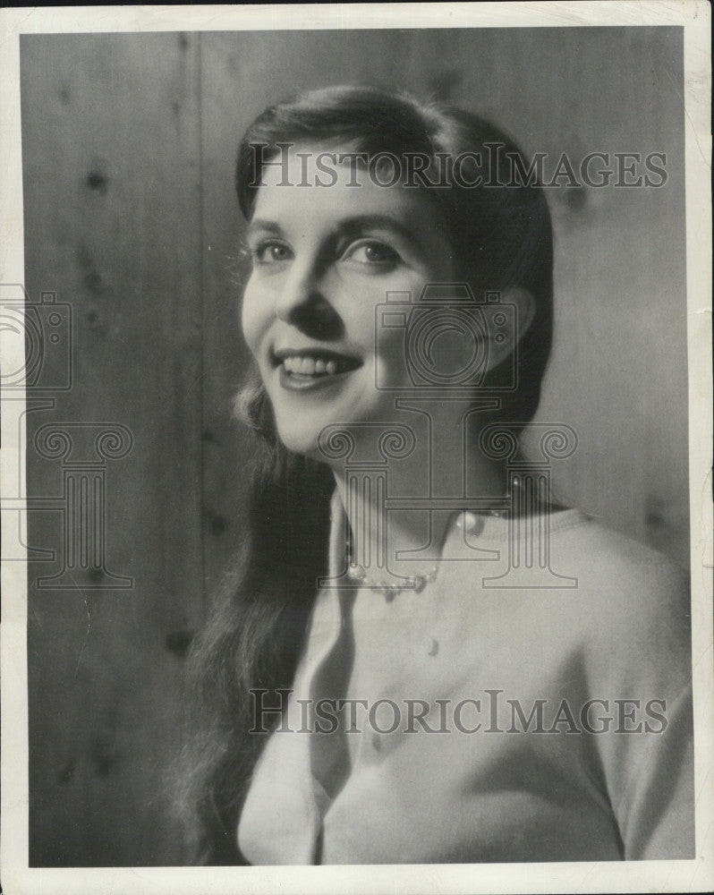 1959 Press Photo Actress Anne Meara in Puntila Bertolt Brechts comic play at - Historic Images