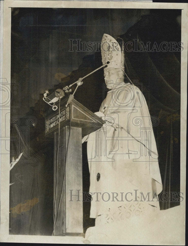 1949 Press Photo Archbishop Cusing opens 40th annual Teachers Institute - Historic Images