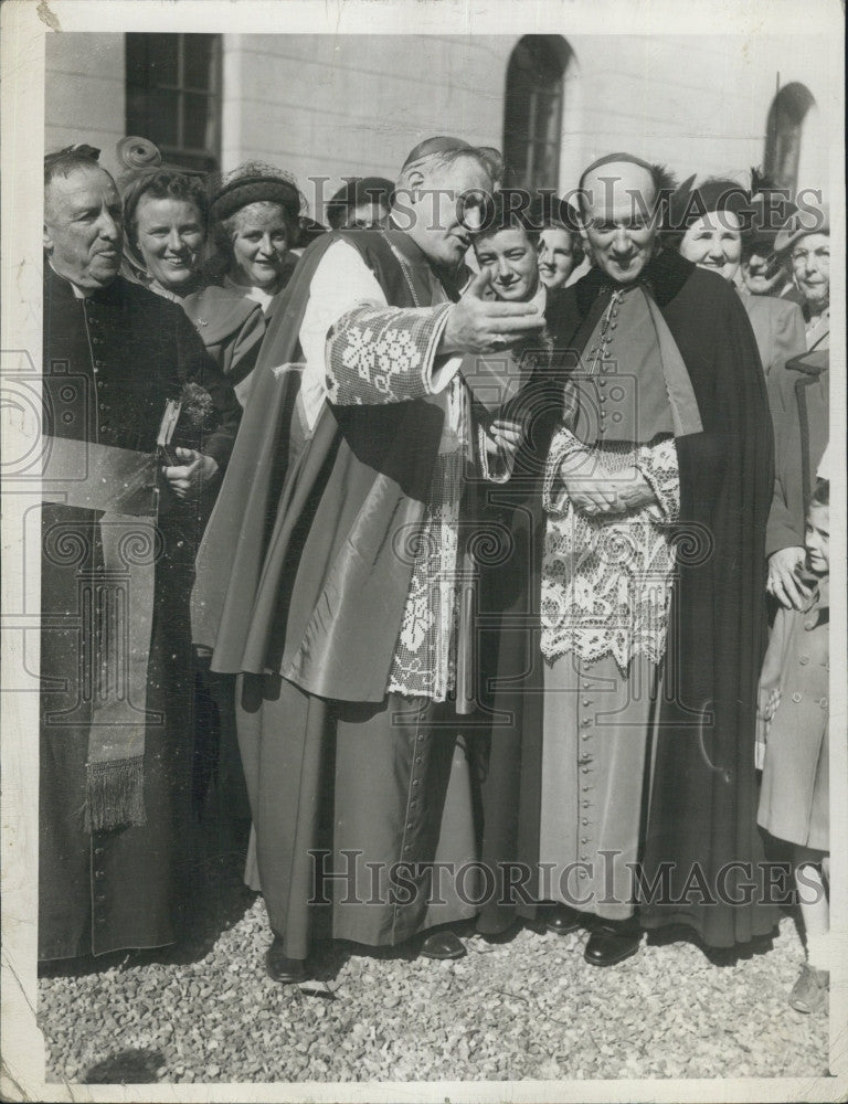 1949 Press Photo Archbishop Richard Cushing/John McDaniel/Prince Of Ireland - Historic Images