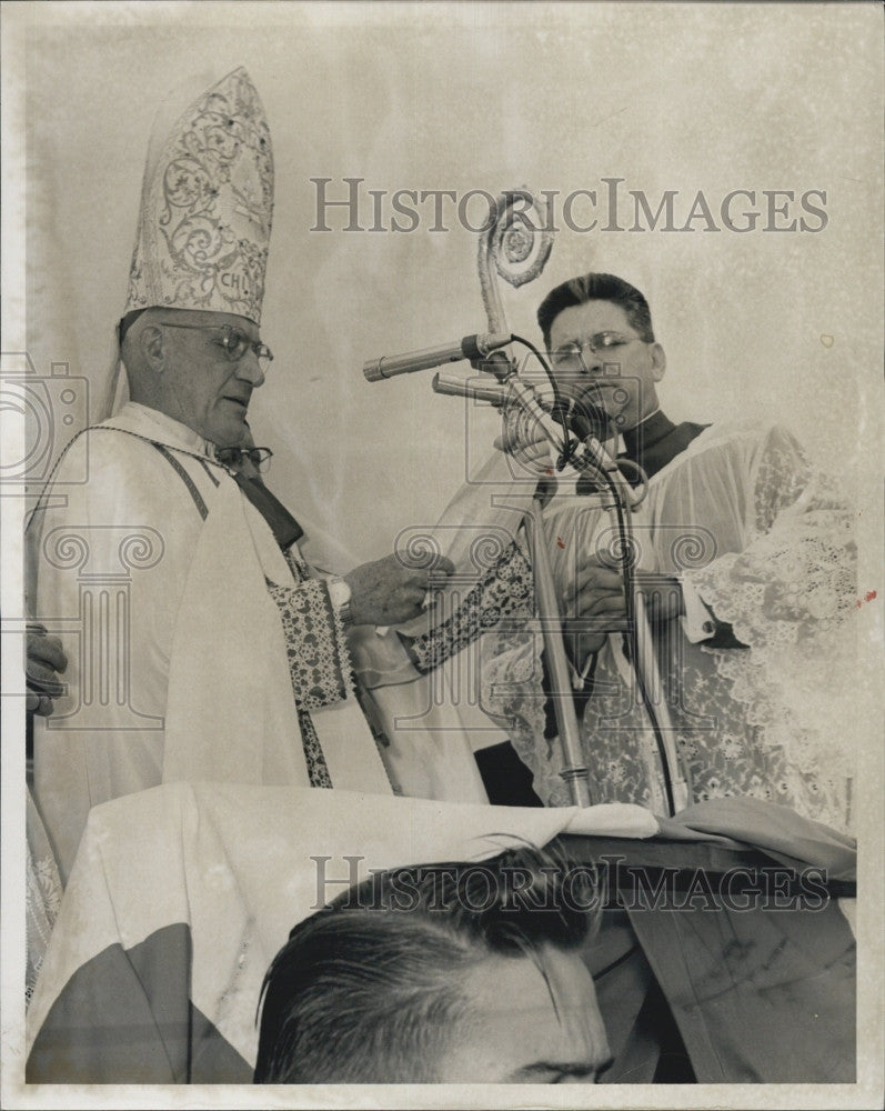 1962 Press Photo  Archbishop Richard J Cushing &amp; Rt Rev Francis Rossetter - Historic Images