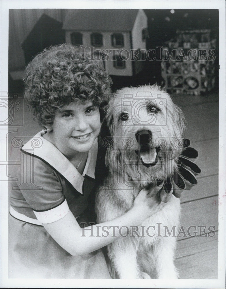 Press Photo Becky Snyder Stars As Little Orphan Annie - Historic Images