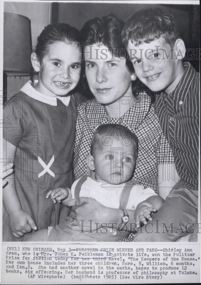 1965 Press Photo Mrs. James Feibleman won Pulitzer Prize on her third novel - Historic Images