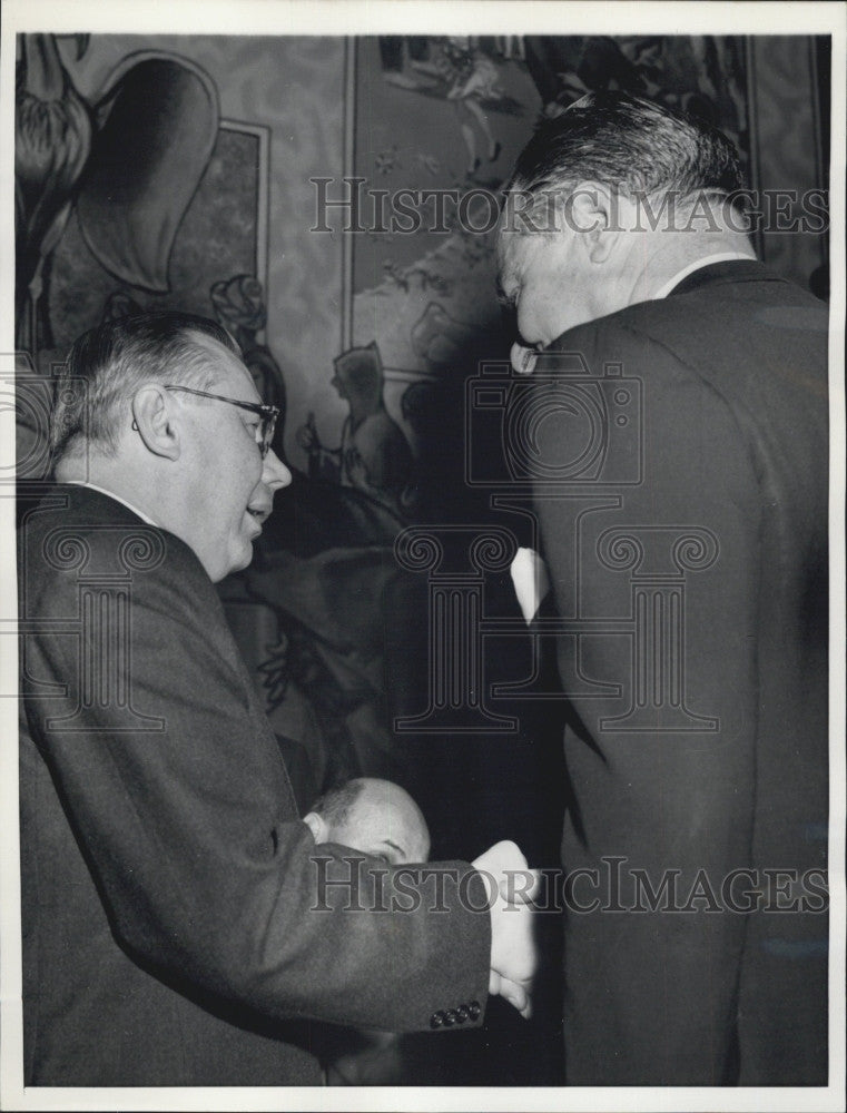 1958 Press Photo Arkady A. Sobolev, Soviet Ambassador with Cabot Lodge US Amb. - Historic Images