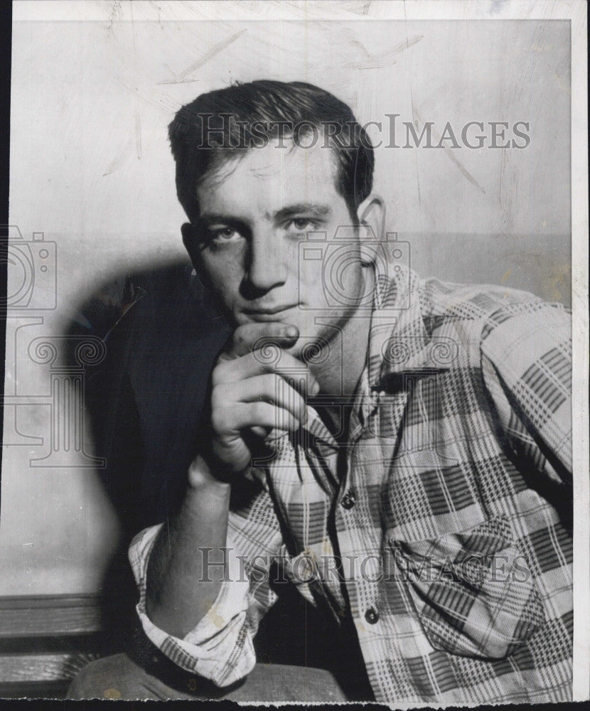 1954 Press Photo Earl Hickman. - Historic Images