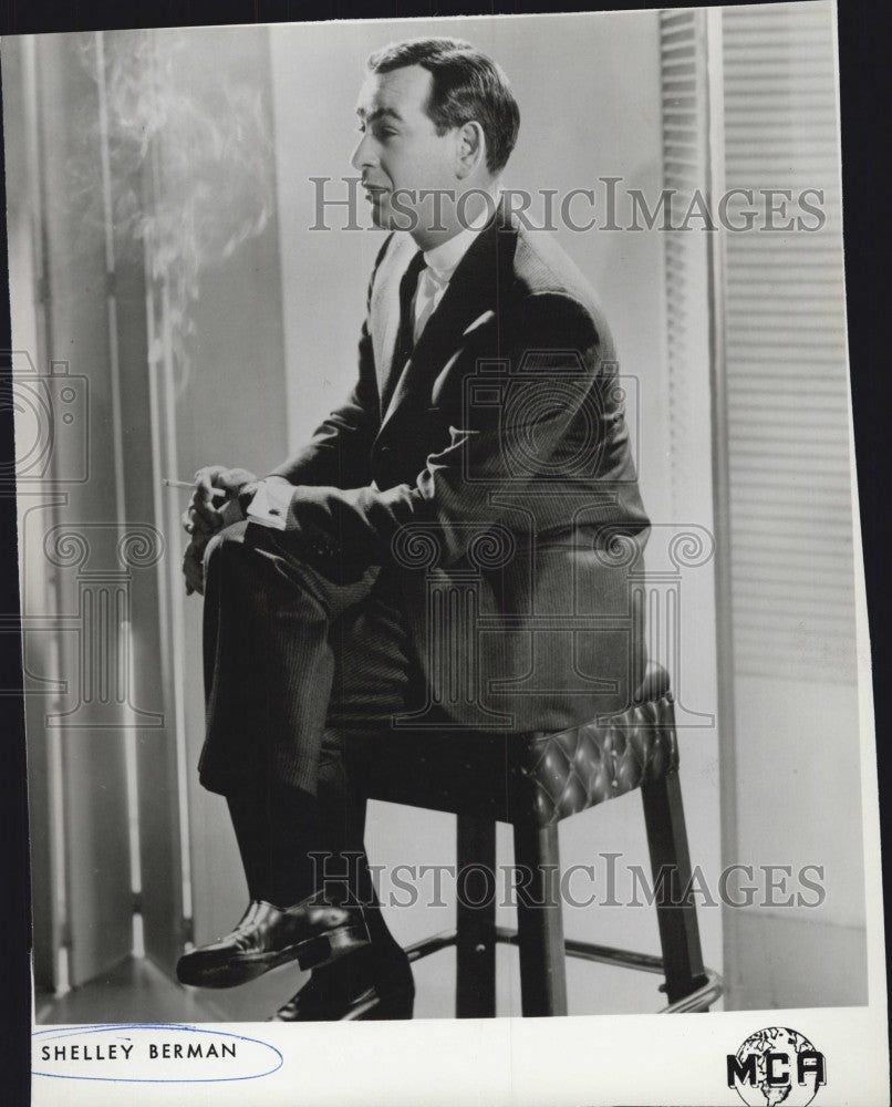 1960 Press Photo Shelley Berman the man in the picture. - Historic Images