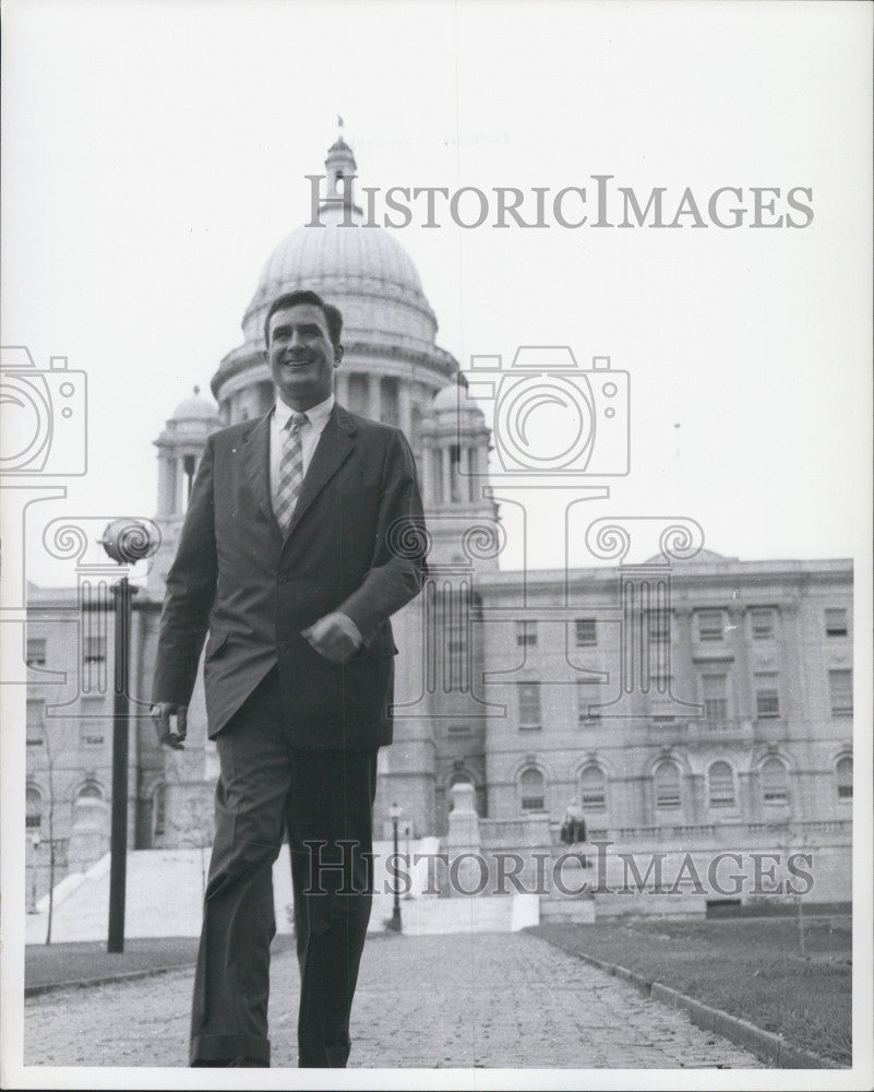 Press Photo Governor John H. Chafee infront of State House in Providence, R.I. - Historic Images