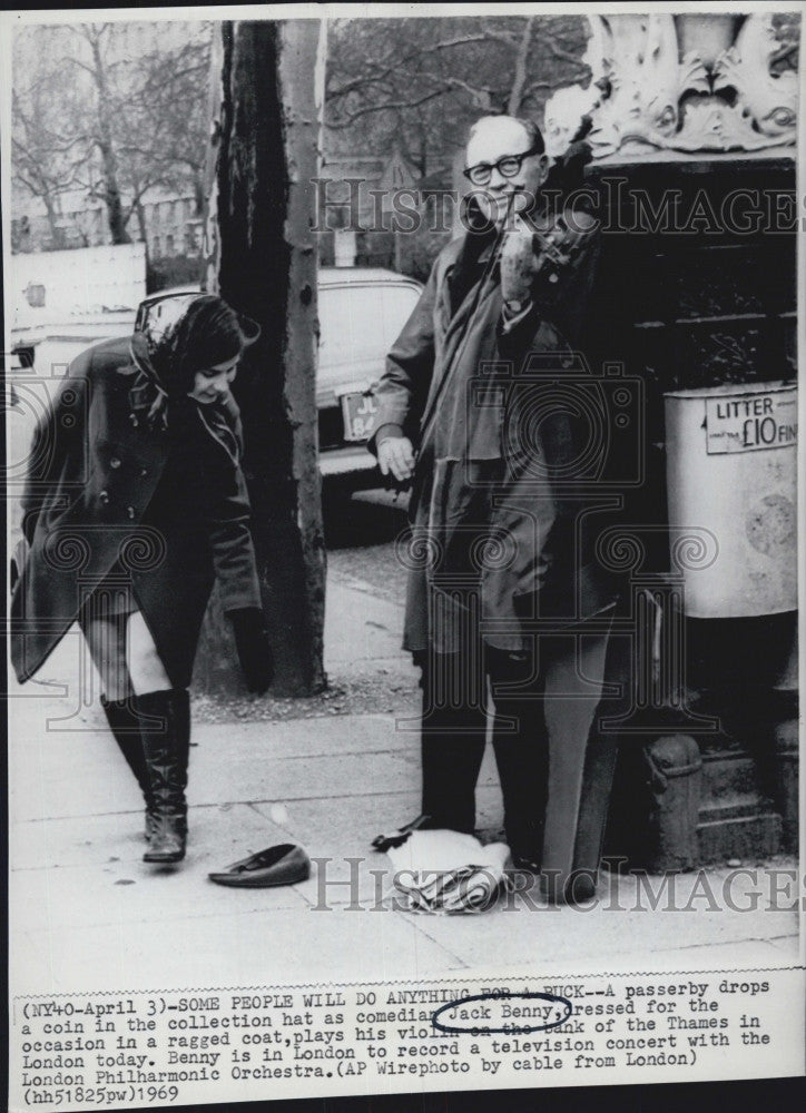 1969 Press Photo Comedian Jack Benny - Historic Images