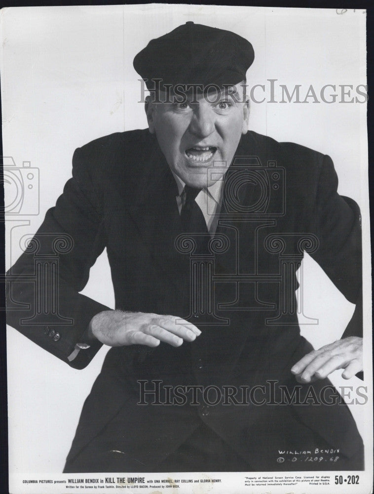 1950 Press Photo William Bendix Stars In Kill The Umpire - Historic Images