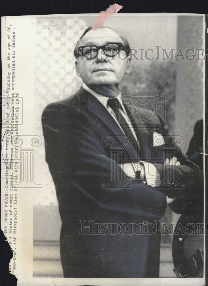 1974 Press Photo Comedian Jack Benny Dies At Age 80 - Historic Images