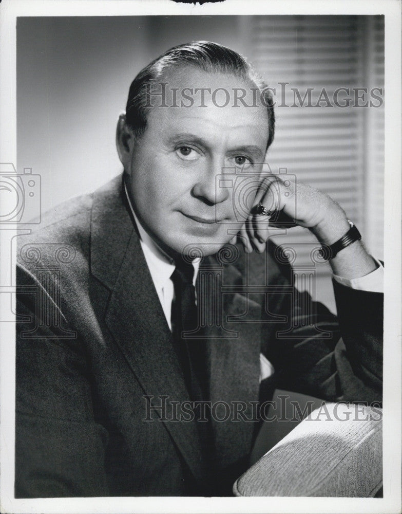 1957 Press Photo Comedian Jack Benny - Historic Images