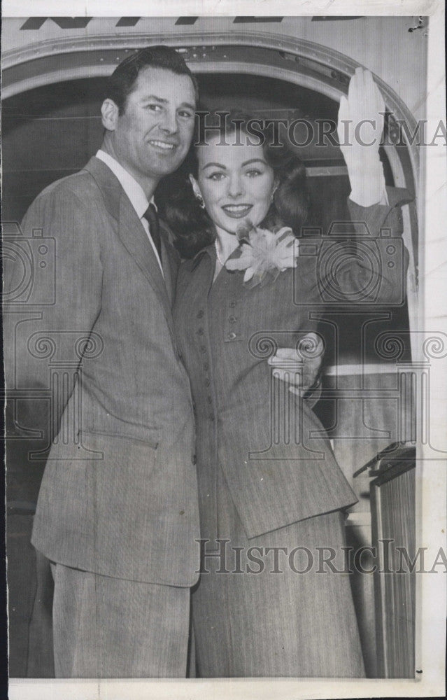 1957 Press Photo American Actress Jeanne Crain with her husband. - Historic Images