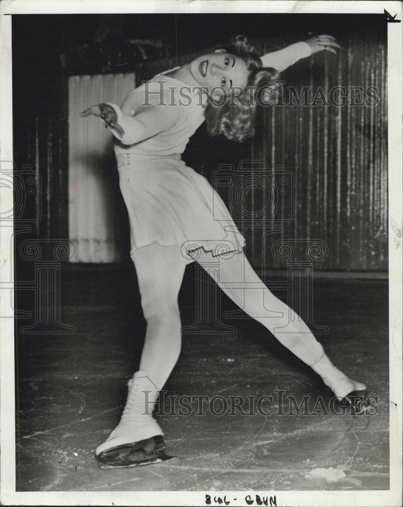 1940 Press Photo English Skating Champion Belita - Historic Images