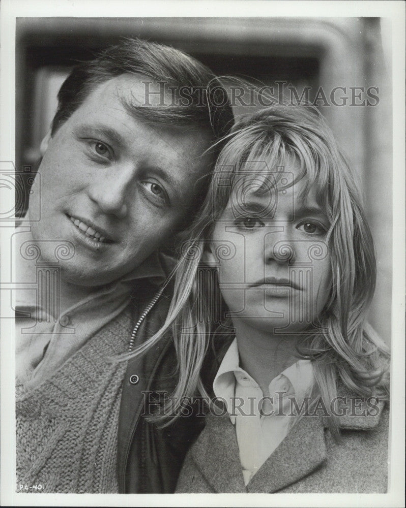 1968 Press Photo Actress Carol White & Terence Stamp "Poor Cow" - Historic Images