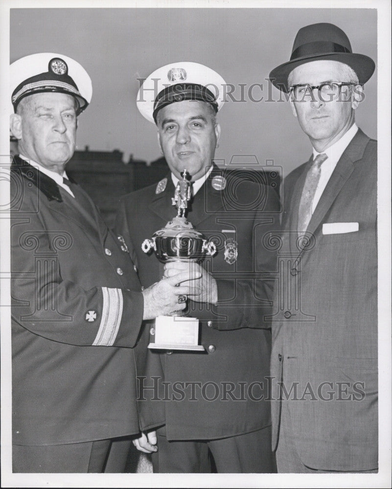 1961 Press Photo Capt.Dante Ciampa,Chief John Martin and Comm. Thomas Griffin. - Historic Images