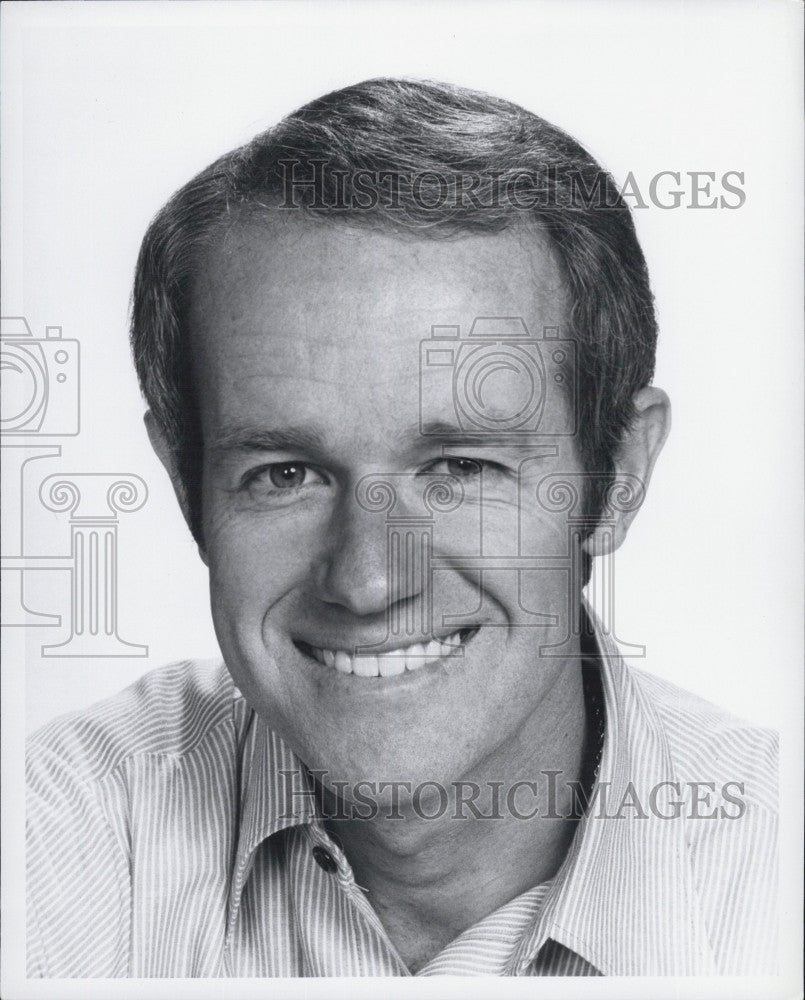 Press Photo Actor Mike Farrell  from &quot;MASH&quot; - Historic Images