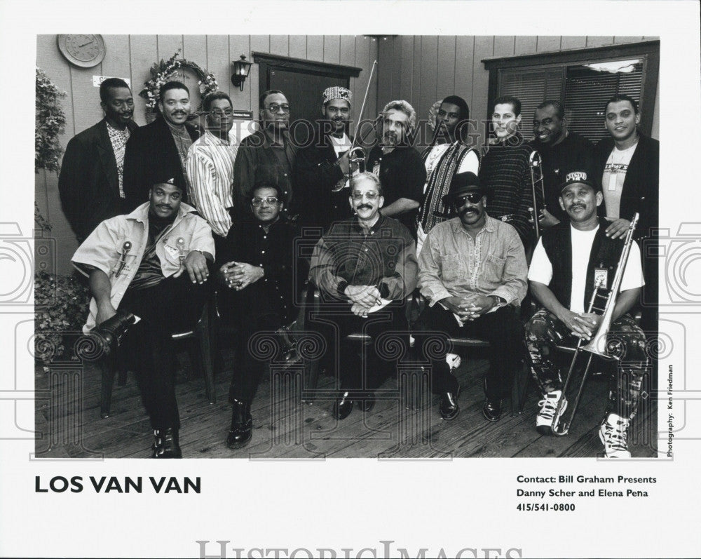 Press Photo Cuban Musical Group Los Van Van To Perform - Historic Images