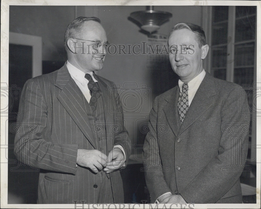 1952 Press Photo Robert Capellos Mayor John Fitzgerald City Clerk Boston - Historic Images