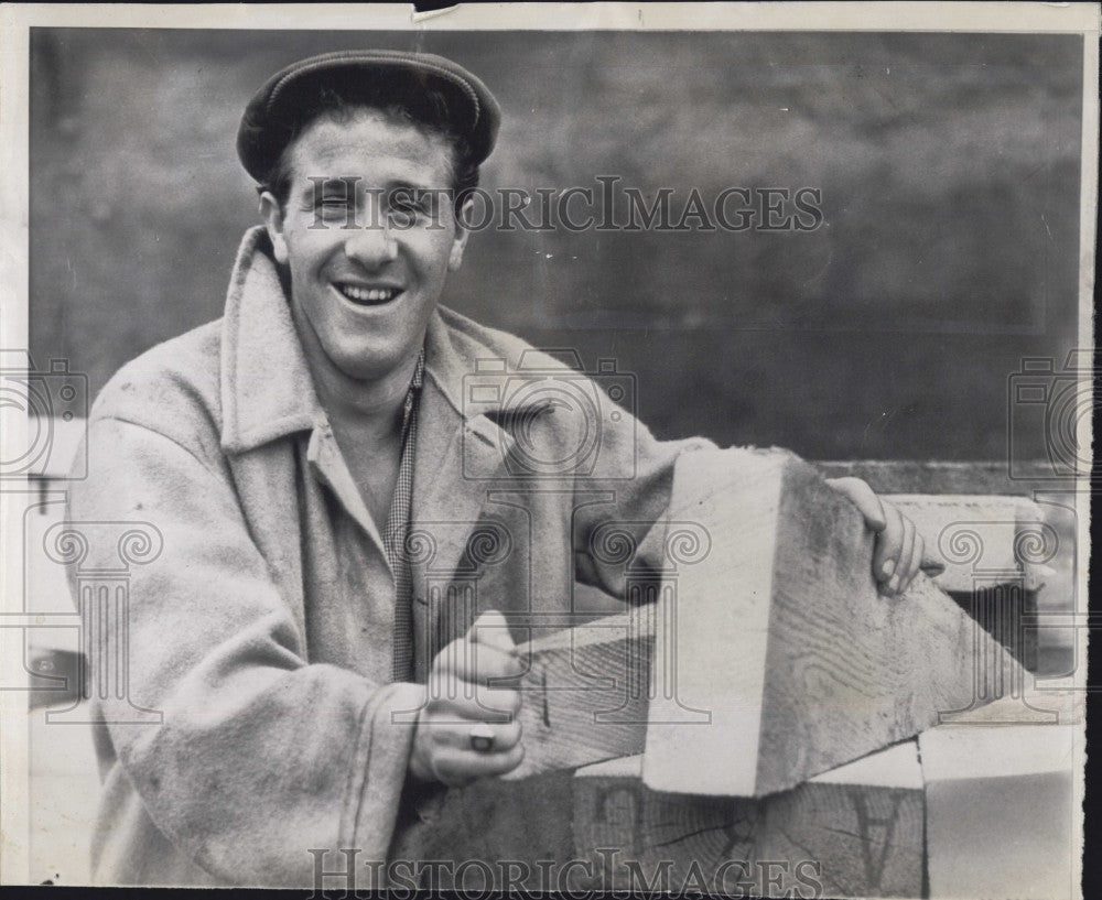 1953 Press Photo John Charles Sutton,London workman - Historic Images