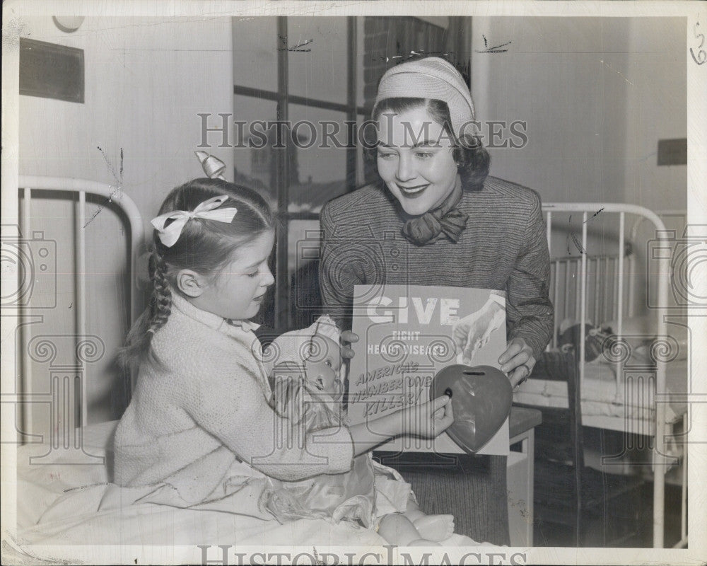 1948 Press Photo Diane Catanese,7 and Hart model Irene Carter - Historic Images