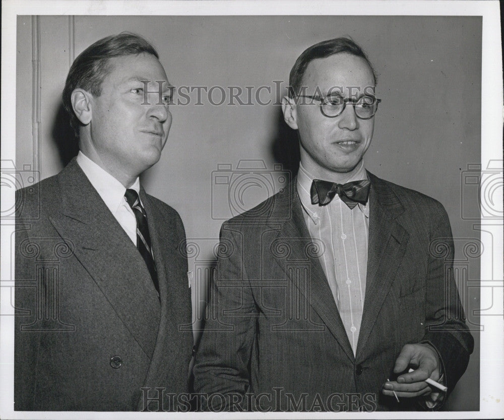 1947 Press Photo Barry Bringam Editor Of Louisville Journal & Arthur Schlesinger - Historic Images