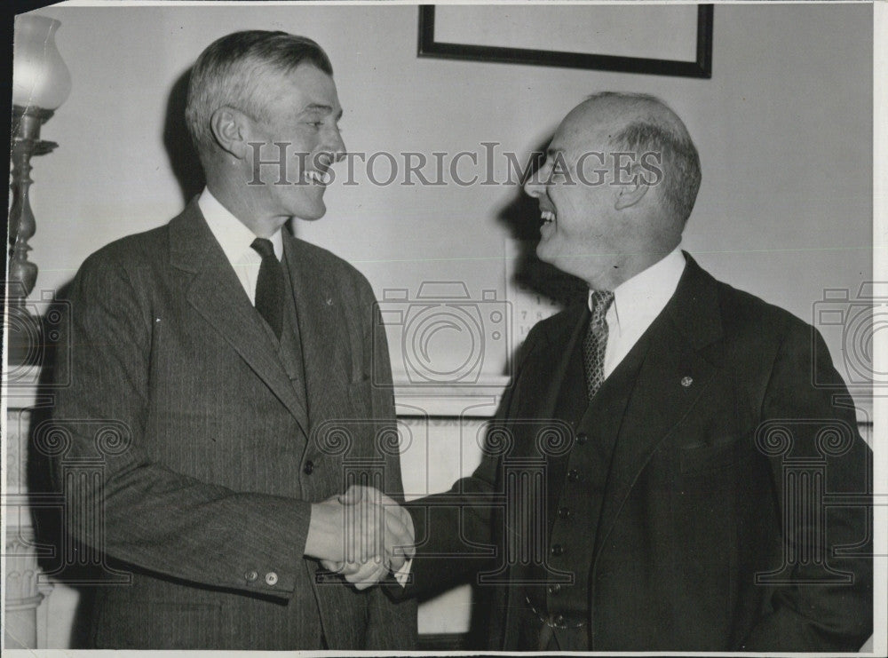 1945 Press Photo Gormer Governor Leverett Saltonstall and Incumbent Senator - Historic Images