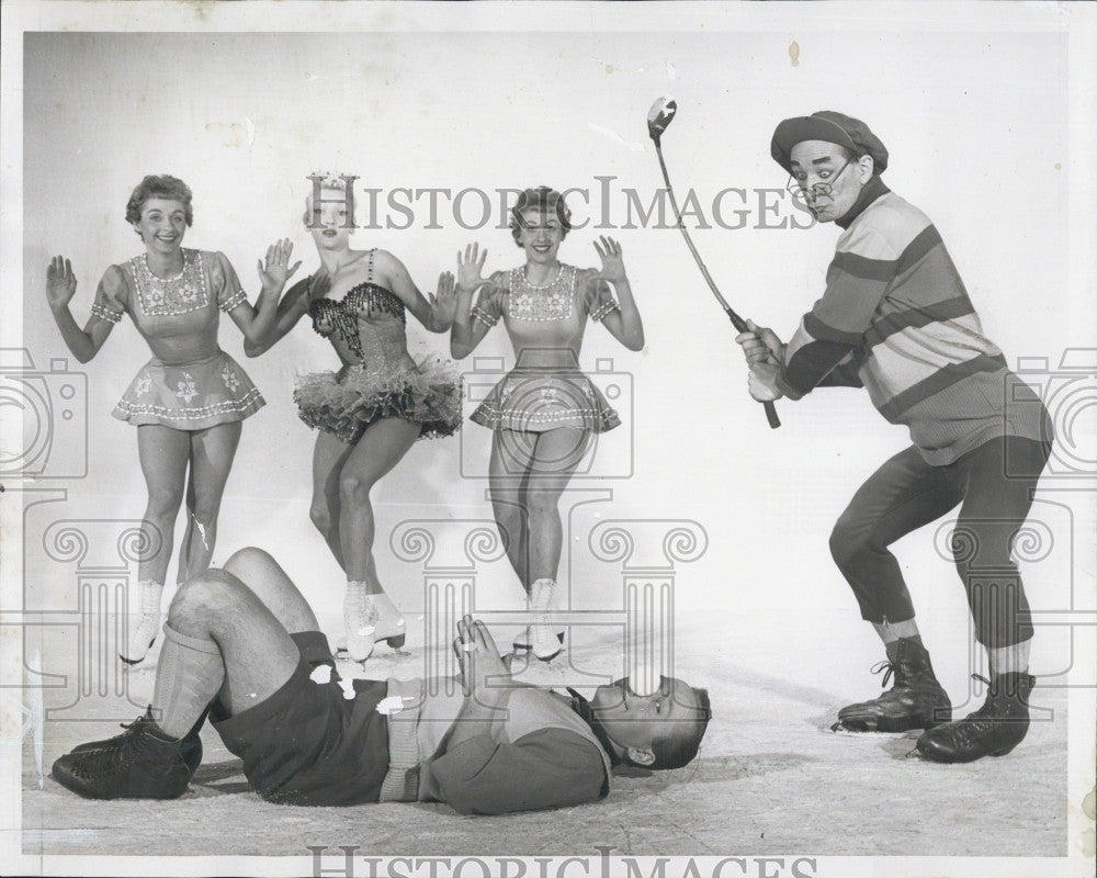 1960 Press Photo Bill Wall in the Ice Follies - Historic Images