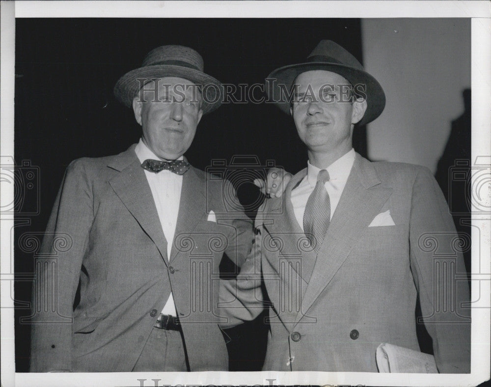 1949 Press Photo Alger Hiss Charged with Perjury &amp; His Attorney Lloyd Stryker - Historic Images