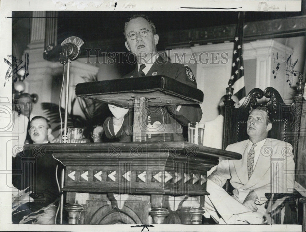 1939 Press Photo National Commander Chadwick of the American Legion &amp; Mayor Tobi - Historic Images