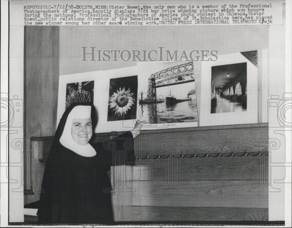 1958 Press Photo Sister Noemi and her prize winning photo - Historic Images