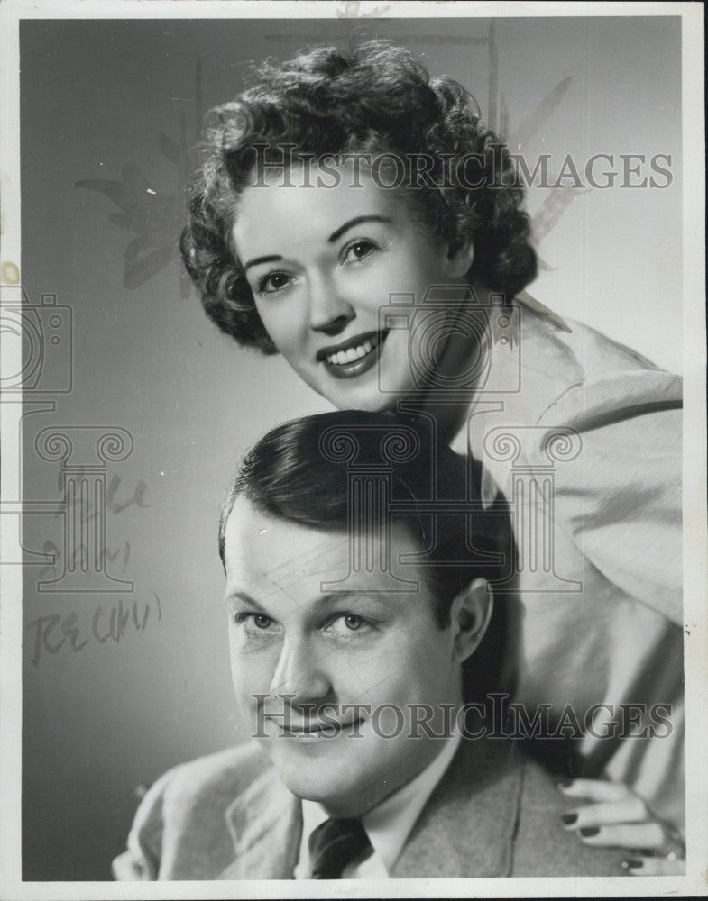 1951 Press Photo Actress Fran Allison &amp; Burr Tillstrom - Historic Images