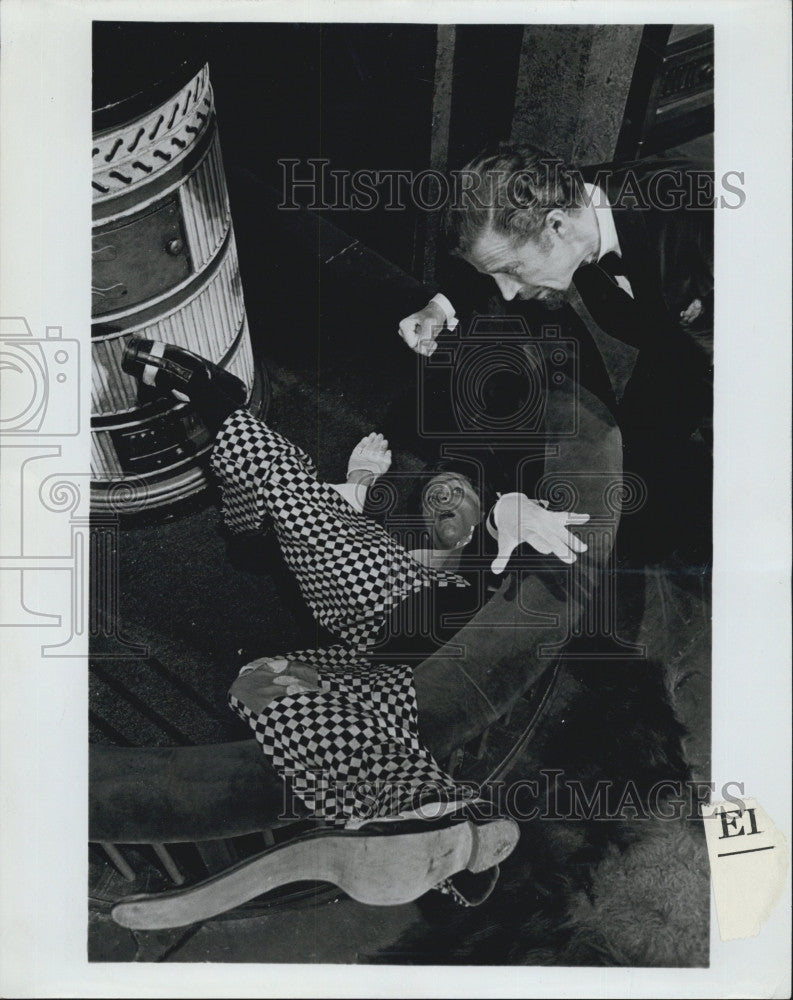 Press Photo Michael Allinson &amp; Curt Dawson in &quot;Sleuth&quot; - Historic Images