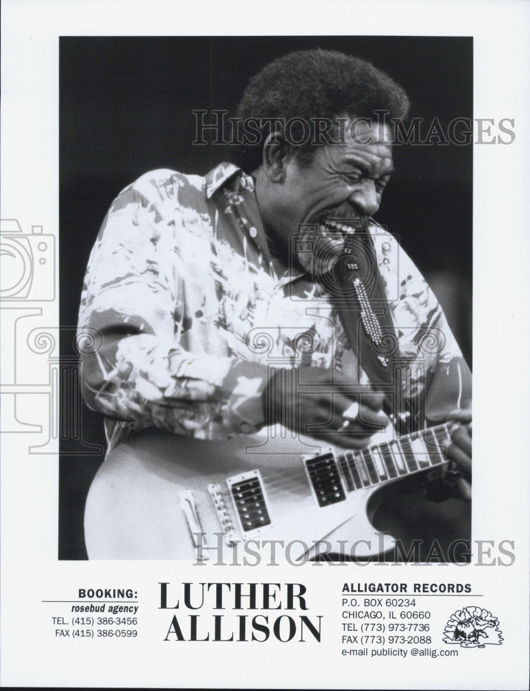 1997 Press Photo Musician Luther Allison on stage - Historic Images